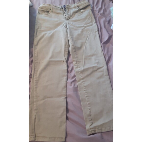 Gloria Vanderbilt Amanda Petite 10P Tan Khaki Straight Leg Slimming Stretch Jean - Picture 4 of 14